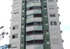 Apartamento com 2 Quartos para alugar, 65m²