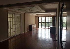 Apartamento com 3 Quartos para alugar, 120m²