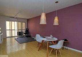Apartamento com 2 Quartos para alugar, 98m²