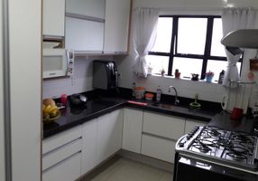 Apartamento com 3 Quartos à venda, 116m²