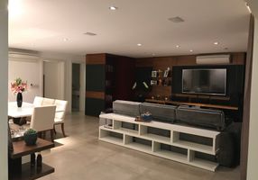 Apartamento com 4 Quartos à venda, 161m²