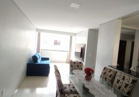 Apartamento com 3 Quartos à venda, 71m²