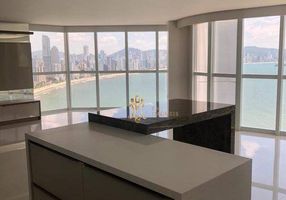 Apartamento com 4 Quartos para venda ou aluguel, 237m²