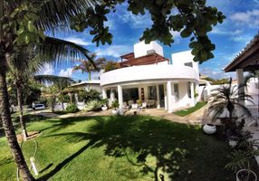 Casa de Condomínio com 6 Quartos à venda, 432m²