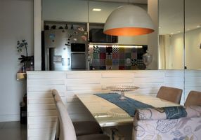 Apartamento com 3 Quartos à venda, 83m²