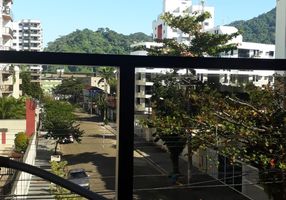 Apartamento com 3 Quartos à venda, 132m²