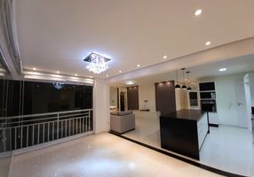 Apartamento com 3 Quartos à venda, 114m²
