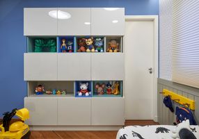 Apartamento com 4 Quartos à venda, 239m²