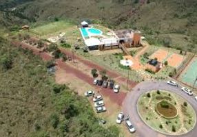 Lote/Terreno à venda, 927m²