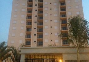 Apartamento com 3 Quartos à venda, 68m²