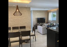 Apartamento com 3 Quartos à venda, 87m²