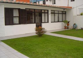 Casa com 3 Quartos à venda, 175m²