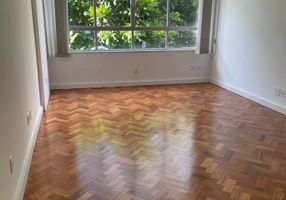 Apartamento com 3 Quartos à venda, 105m²