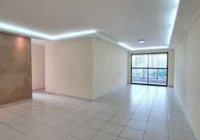 Apartamento com 3 Quartos à venda, 112m²