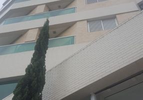 Apartamento com 1 Quarto para alugar, 52m²
