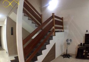 Casa com 3 Quartos à venda, 180m²