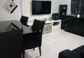 Casa com 3 Quartos à venda, 141m²