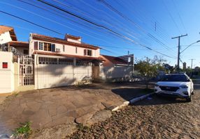 Casa com 4 Quartos à venda, 349m²