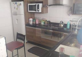Casa de Condomínio com 3 Quartos à venda, 99m²