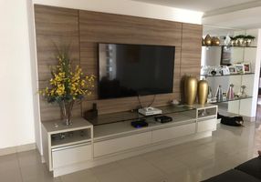 Apartamento com 4 Quartos à venda, 257m²