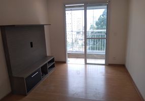 Apartamento com 2 Quartos para alugar, 56m²