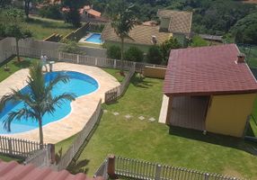 Casa de Condomínio com 5 Quartos à venda, 350m²