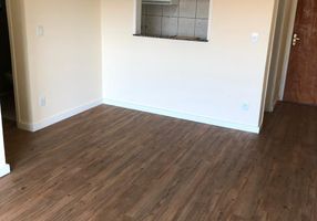 Apartamento com 3 Quartos à venda, 75m²