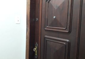 Apartamento com 1 Quarto para alugar, 60m²