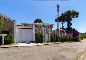 Casa com 5 Quartos à venda, 350m²