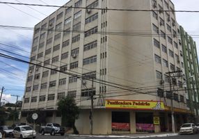 Apartamento com 4 Quartos à venda, 220m²