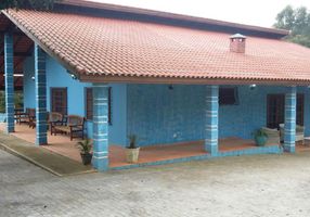 Fazenda/Sítio com 4 Quartos à venda, 131000m²