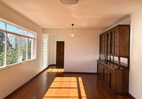 Apartamento com 2 Quartos à venda, 140m²