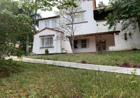 Casa com 4 Quartos à venda, 771m²