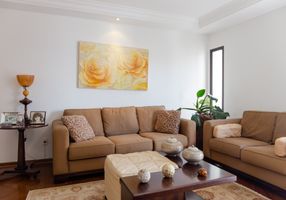 Apartamento com 3 Quartos à venda, 140m²