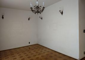 Casa com 4 Quartos à venda, 203m²