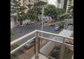 Apartamento com 3 Quartos à venda, 108m²