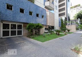 Apartamento com 2 Quartos para alugar, 90m²