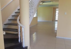 Sobrado com 8 Quartos à venda, 1500m²