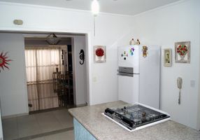 Apartamento com 4 Quartos à venda, 168m²