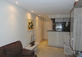 Apartamento com 3 Quartos à venda, 55m²