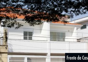 Sobrado com 4 Quartos à venda, 448m²