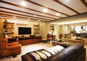 Apartamento com 3 Quartos à venda, 210m²