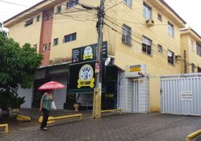 Apartamento com 3 Quartos para alugar, 97m²