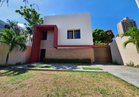 Imóvel Comercial com 10 Quartos à venda, 476m²