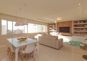 Apartamento com 3 Quartos à venda, 120m²