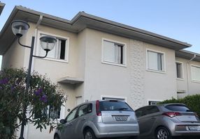 Casa de Condomínio com 3 Quartos à venda, 99m²
