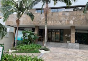 Imóvel Comercial com 1 Quarto para alugar, 48m²