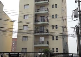 Apartamento com 2 Quartos à venda, 70m²
