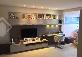 Apartamento com 3 Quartos à venda, 83m²