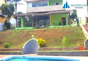 Casa de Condomínio com 3 Quartos para venda ou aluguel, 700m²